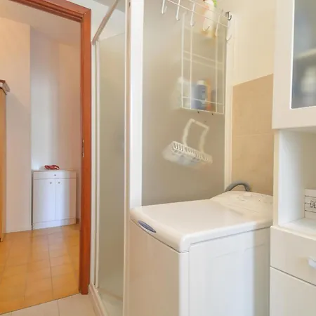 2 Bedroom In * 圣托·斯特凡诺·阿尔马尔