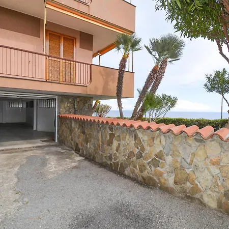 2 Bedroom In