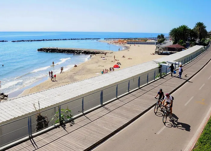 Cozy In Appartement Santo Stefano al Mare